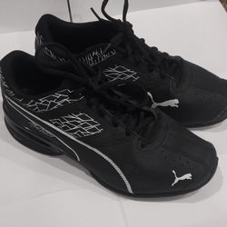 PUMA Mens Black Size 8 4E Extra Wide 'Tazon'