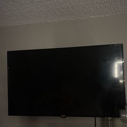 43 In Roku RCA Tv