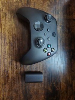 Xbox Series X/s/one Controller & Rechargable Battery