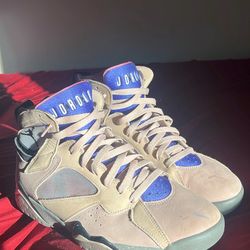 JORDAN 7 RETRO SE 'SAPPHIRE'