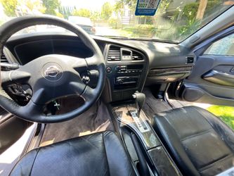 Black Nissan pathfinder limited edition suv