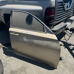 18-21 Honda Accord Front Passenger Door Part