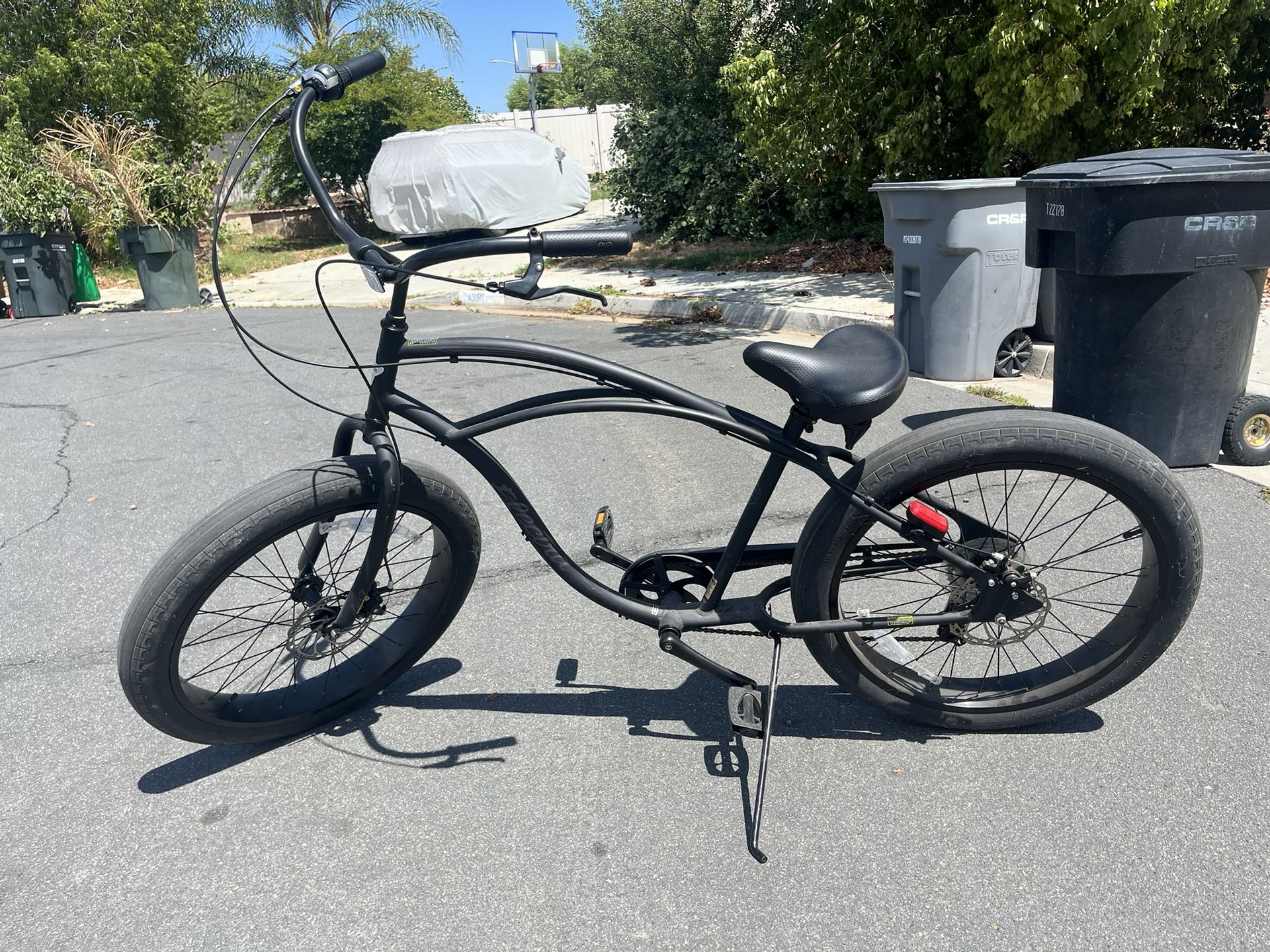 Electra Cruiser Lux Fat Tire 7D Step Over bicycle