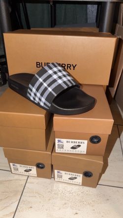 Burbbery slides