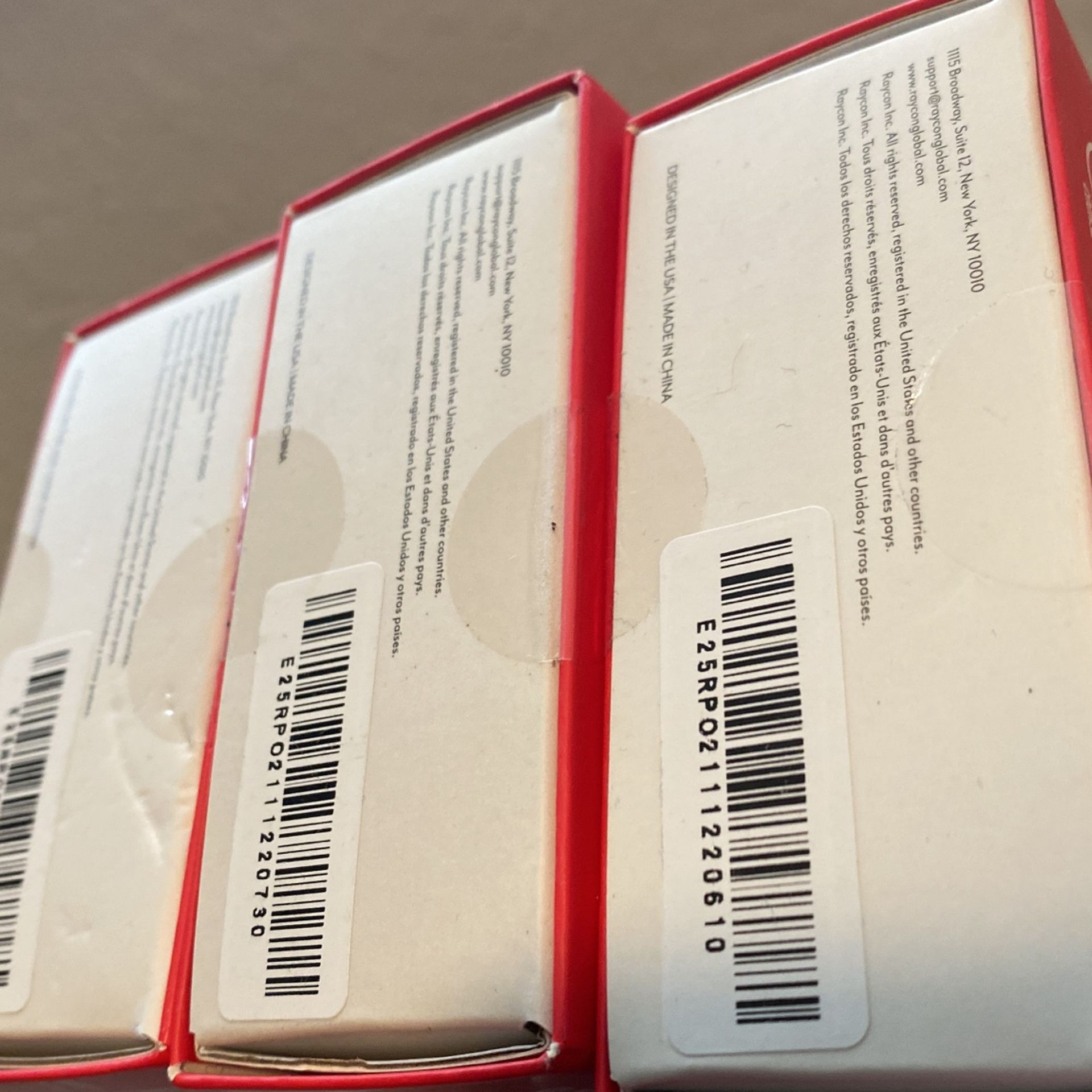 Raycon Everyday earbuds For Apple, Android, And other Bluetooth Devices