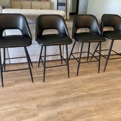 Set Of 4 Counter Stools