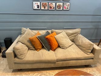 🛋️ West Elm Living Room Set – Ultimate Comfort & Modern Style