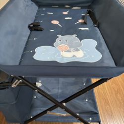Foldable Baby Changing Station 