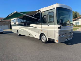 2002 Fleetwood expedition