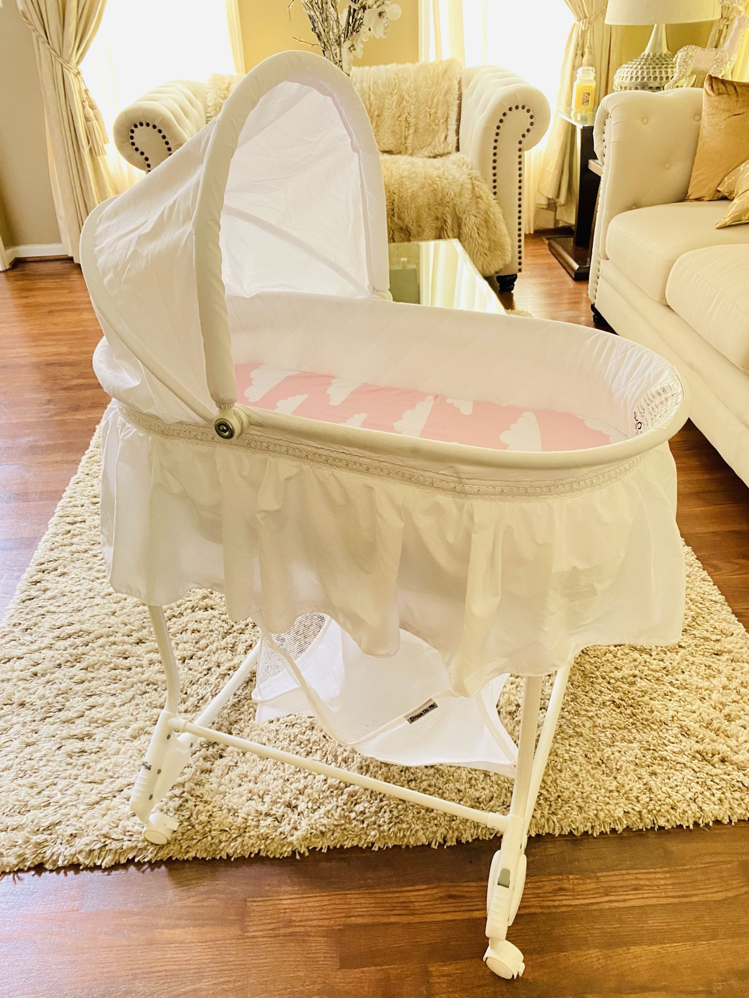 Baby Bassinet with Mattress & Sheets