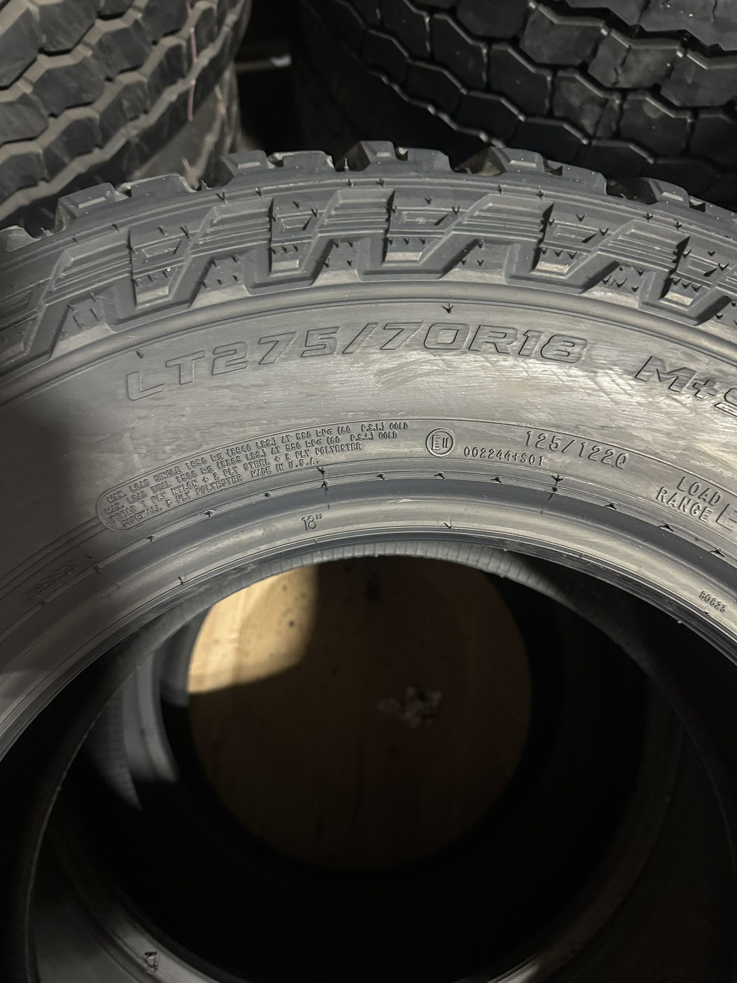 1 Tire 🛞 Cooper Discovered 275/70/18