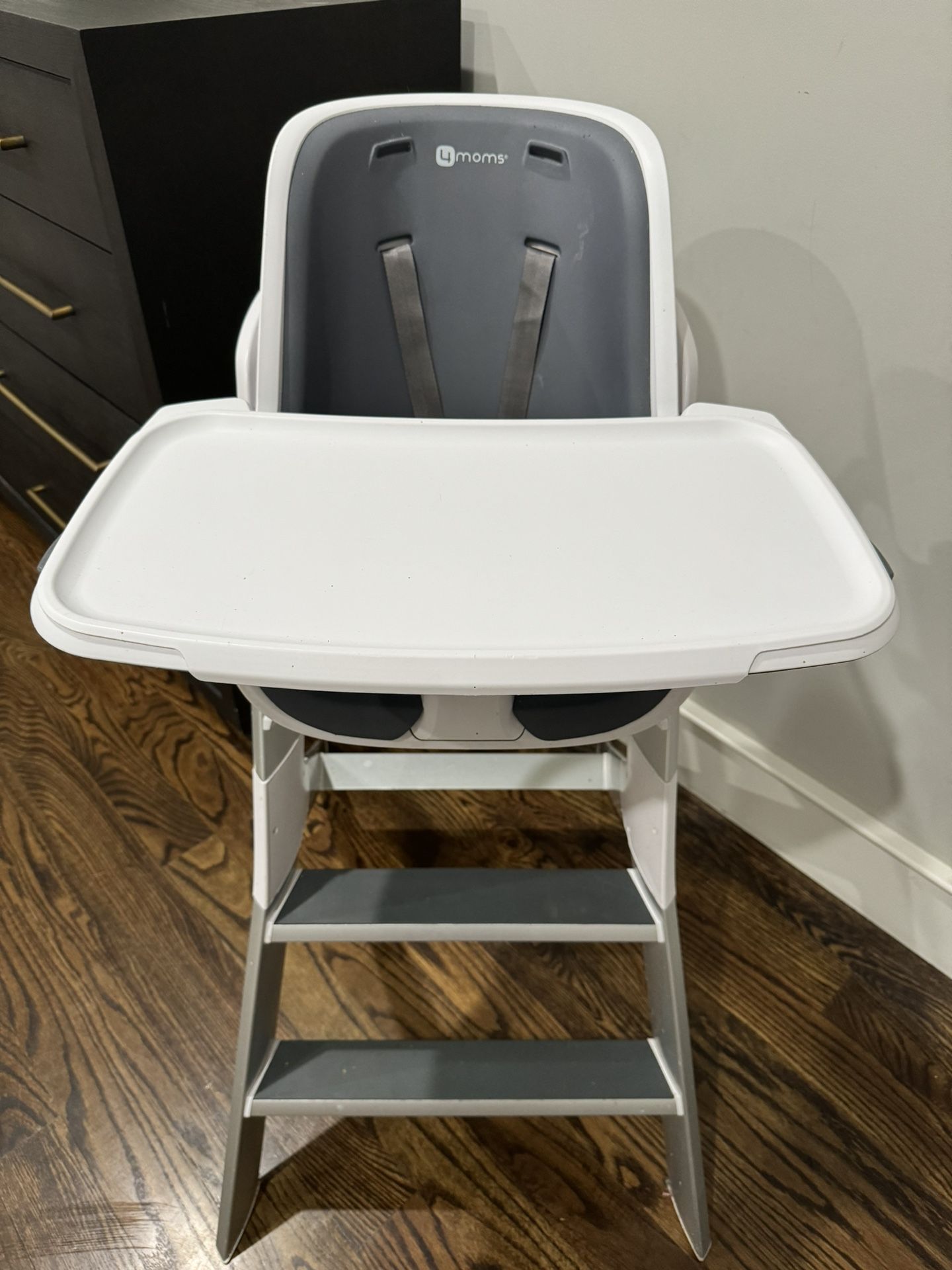 4 Moms High Chair 