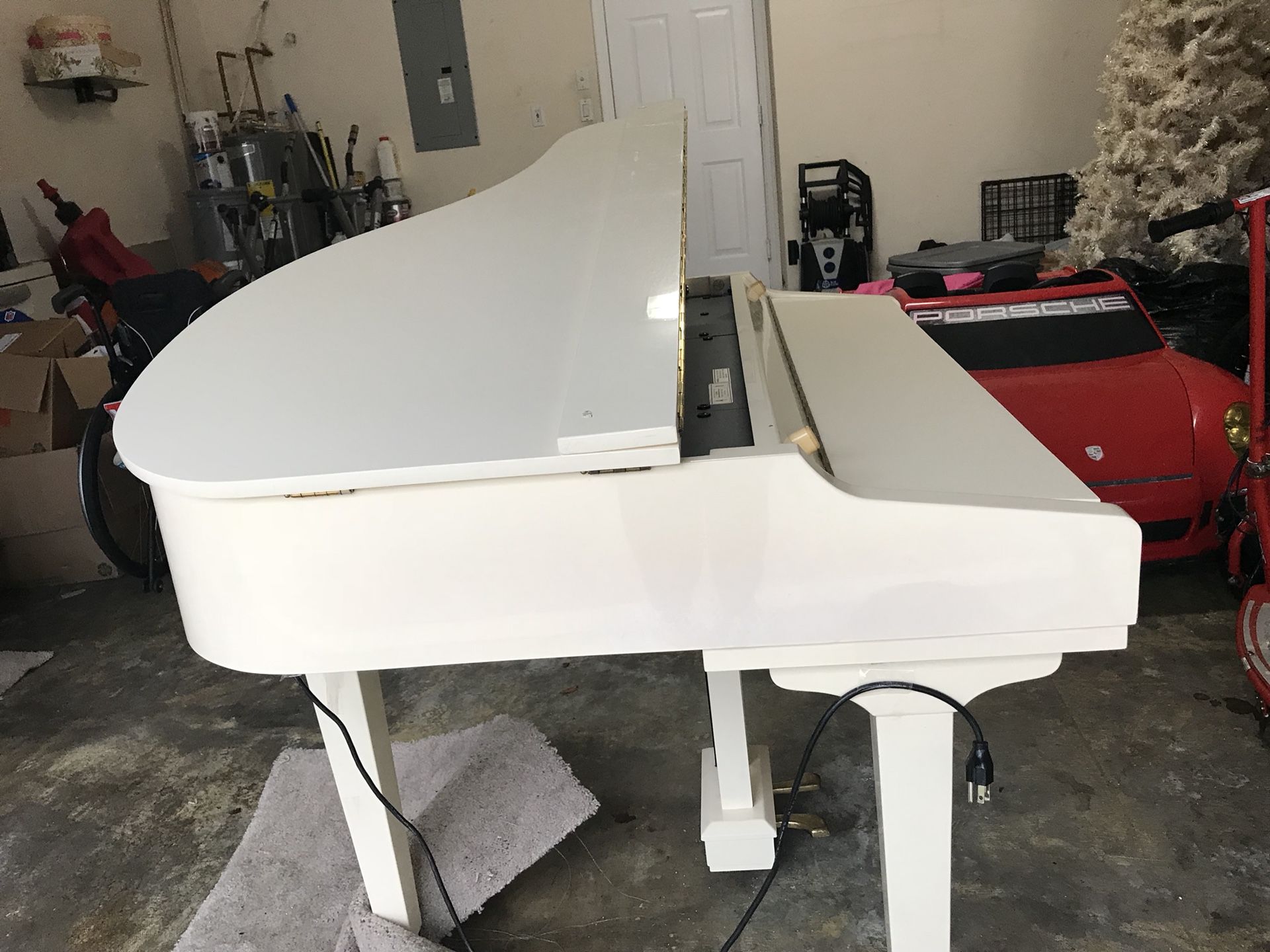 Samick Digital baby grand piano