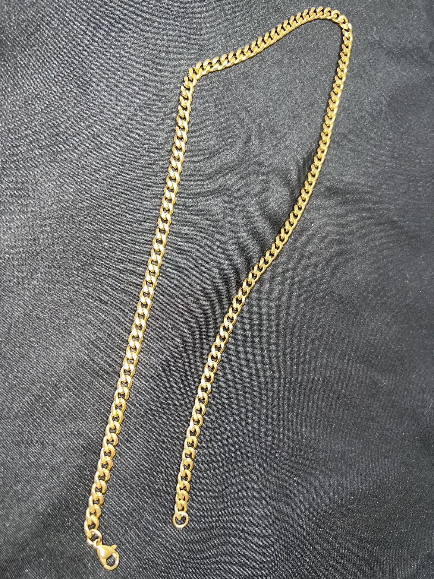 Gold Cuban Chain