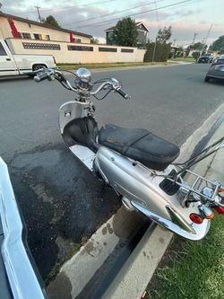 2008 Lance Vintage 149cc Scooter
