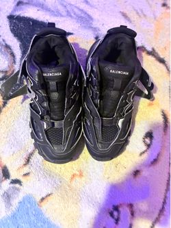 Size 39 Balenciaga tracks