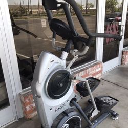 BOWFLEX TRAINER M7 