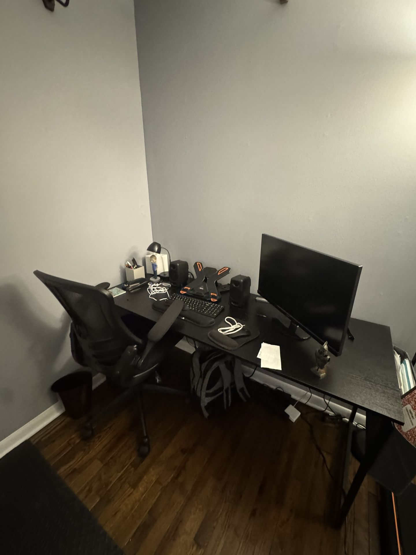 Desk And Chair 