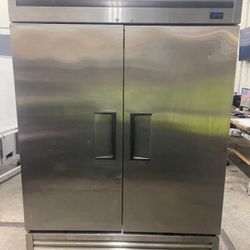Commercial Refrigerator