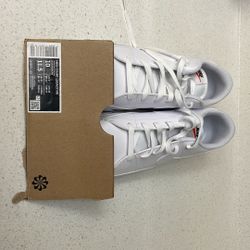 Nike Court