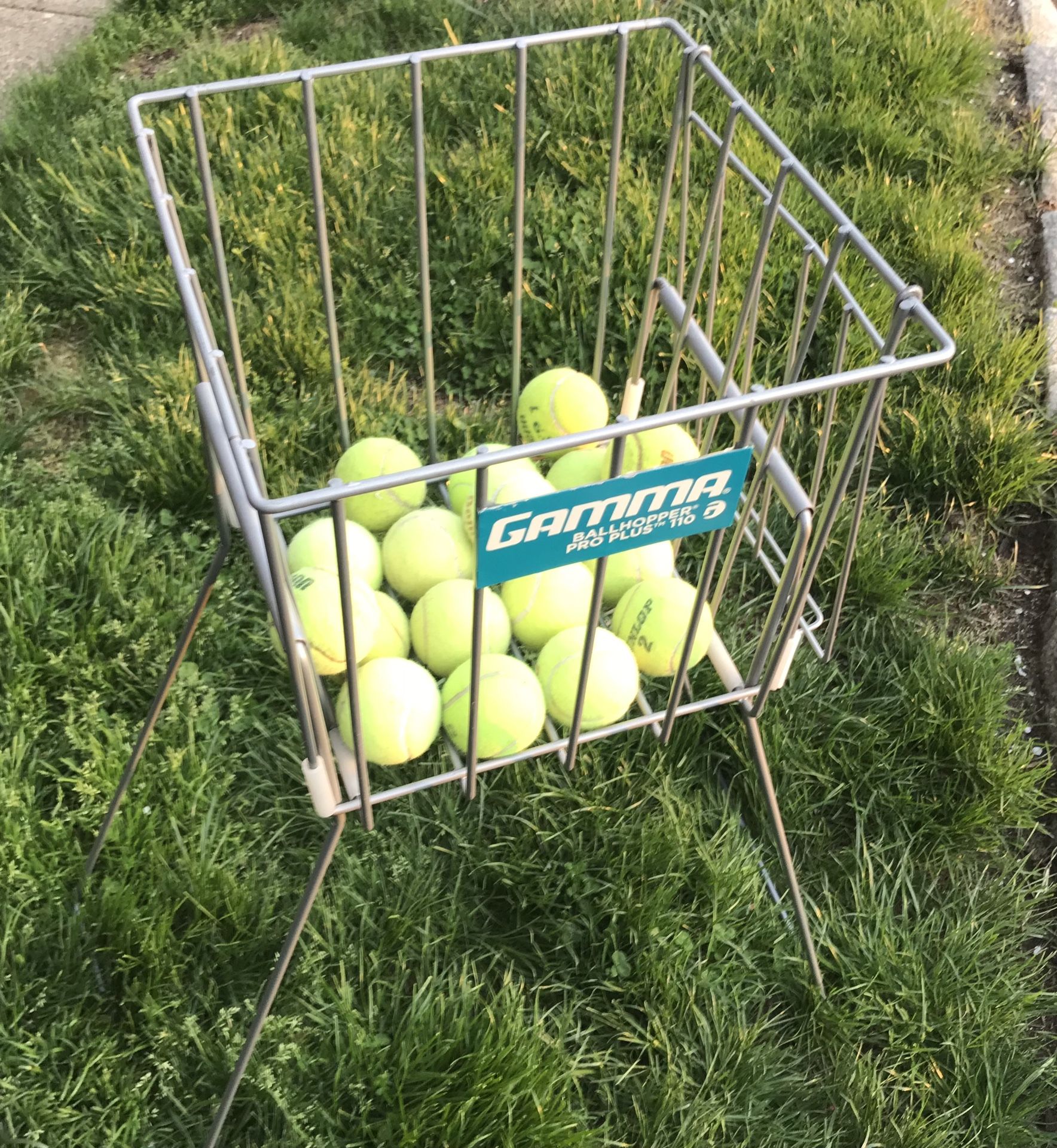 Gamma Ball Hopper Pro Plus 110