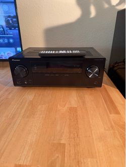 Pioneer home theater 4K ultra hd / 3D-ready amp/receiver