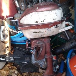Old Style Boat Motors 
