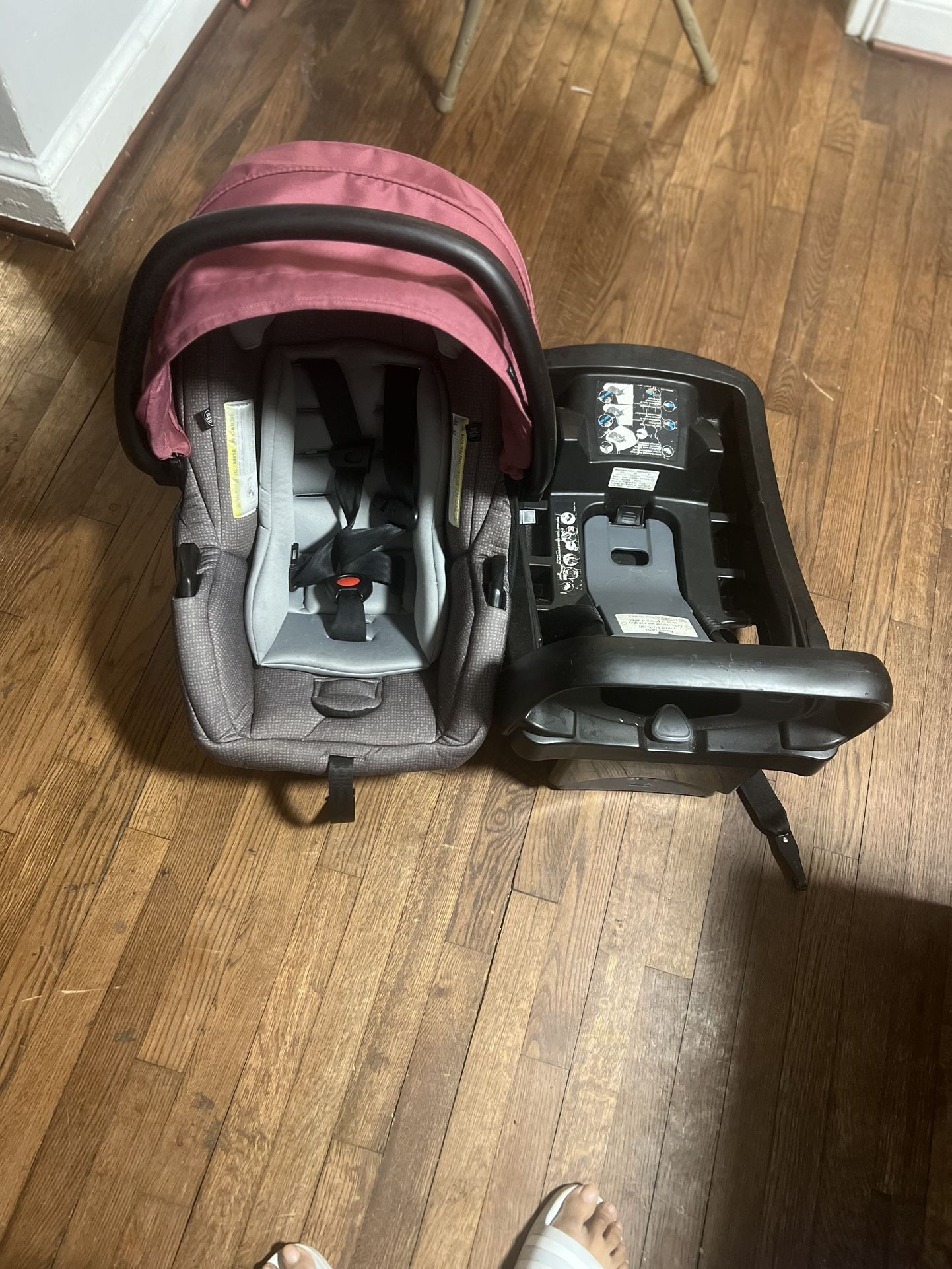Car seat And Base