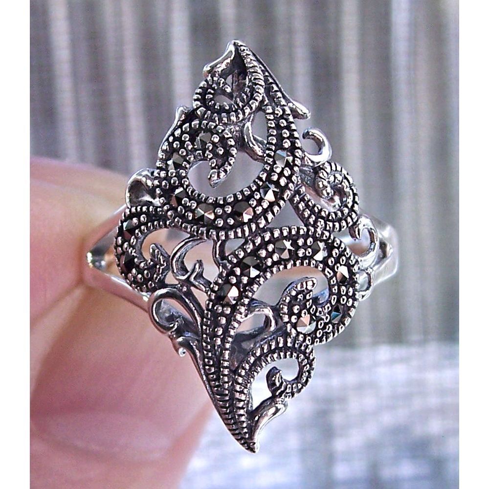 Size 8, 925 Sterling Silver Marcasite Swirl Ring