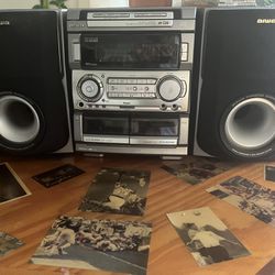 Aiwa Vintage Stereo System   AS IS.  