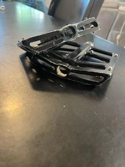 Snafu BMX Pedals