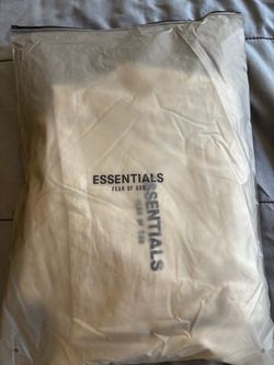 Essential shorts size L