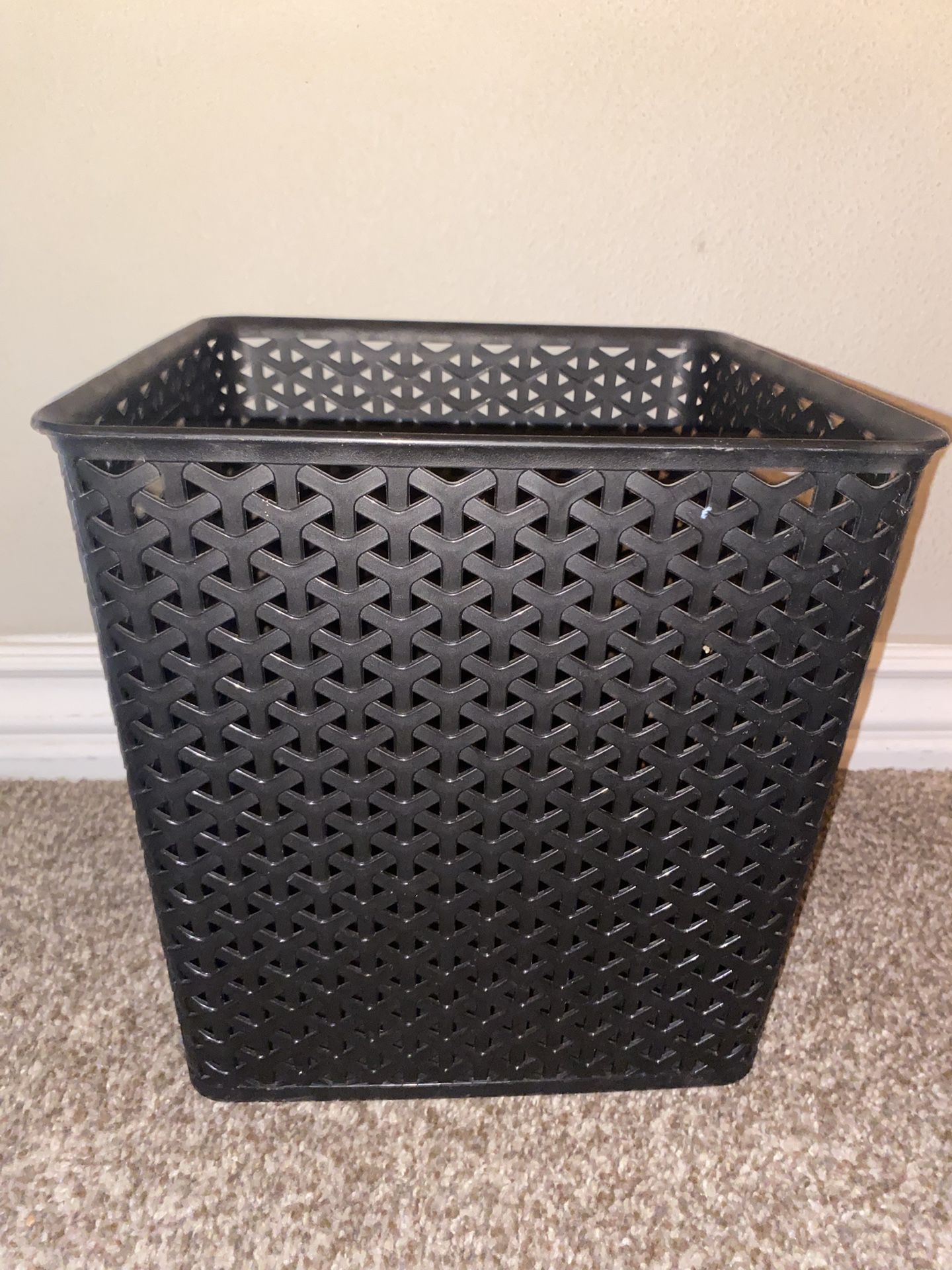 Tall Plastic Black Decorative Storage Bin/Basket