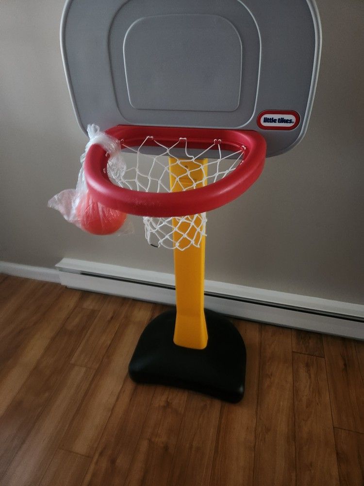 Toddler Basketball Hoop