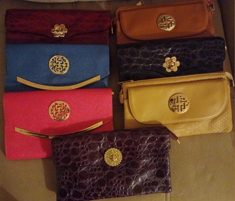 A Package Of 7 Beautiful Purses. New. $30 For all 7