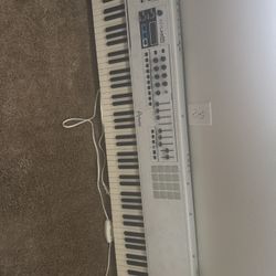 88 Key Aturia MIDI Keyboard 