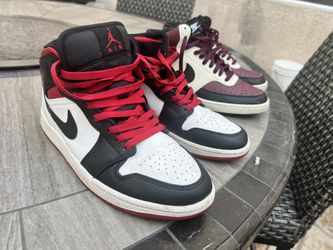 Jordan 1s + Nike Dunks (size 8)