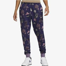 Nike Men's Sportswear Club Fleece Printed Jogger Pants- XL 