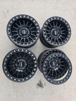 KMC IMPACT BEADLOCK FORD F150 RAPTOR WHEELS SIZE 17" BOLT PATTERN 6X135 PRICE 10000