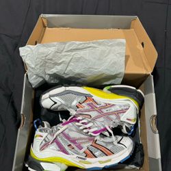 Balenciaga runner