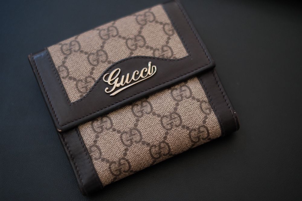 Gucci wallet