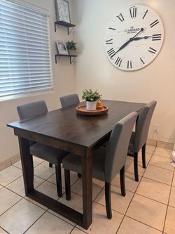 Custom Handmade Wood Tables – Indoor & Outdoor (Any Size/Finish)