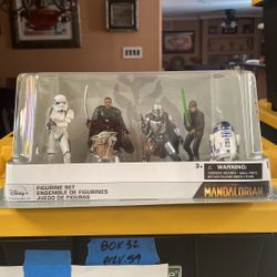 Disney The Mandalorian Figurine Set
