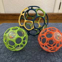 Oball Easy Grip Classic 6” Ball & 2 Oball 4” Ball Rattles/Baby Toy