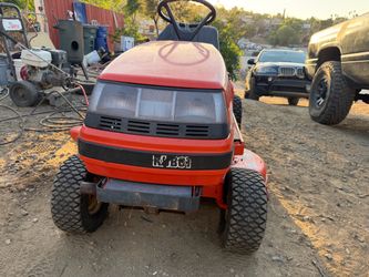 Kubota lawn tractor