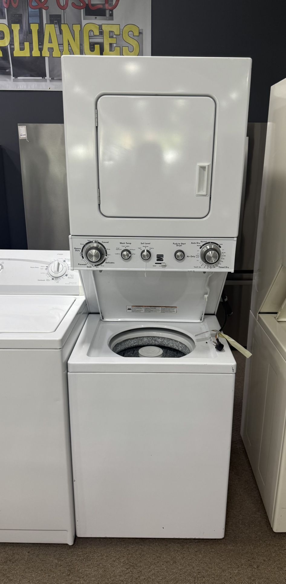 Kenmore Stacked Washer & Dryer Laundry Center 24”