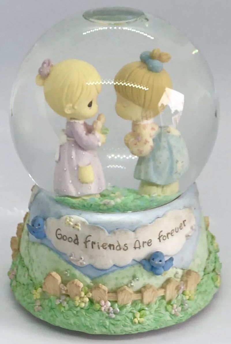 Precious Moments Good Friends Are Forever Musical water Globe. S#1