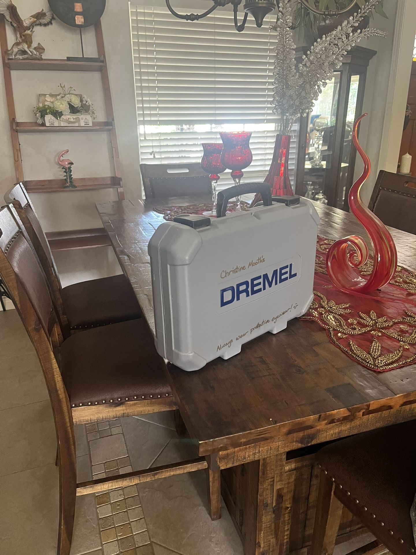 Dremel Tool Kit Works Excellent