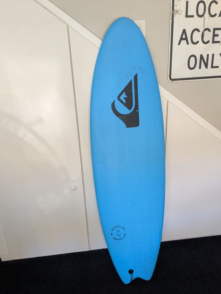 Like New Quicksilver Batboard Surfboard