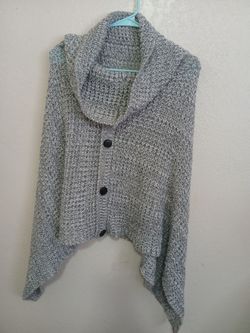 Woman poncho/ Steve Madden